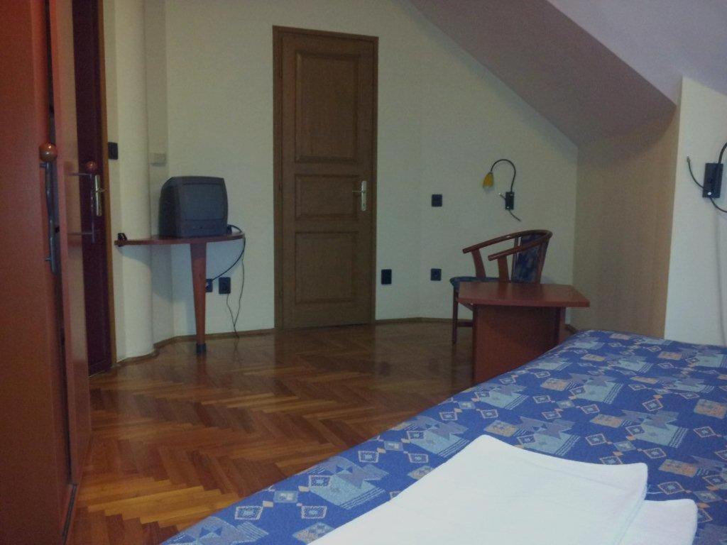 Fenyves Hotel Bekescsaba Εξωτερικό φωτογραφία
